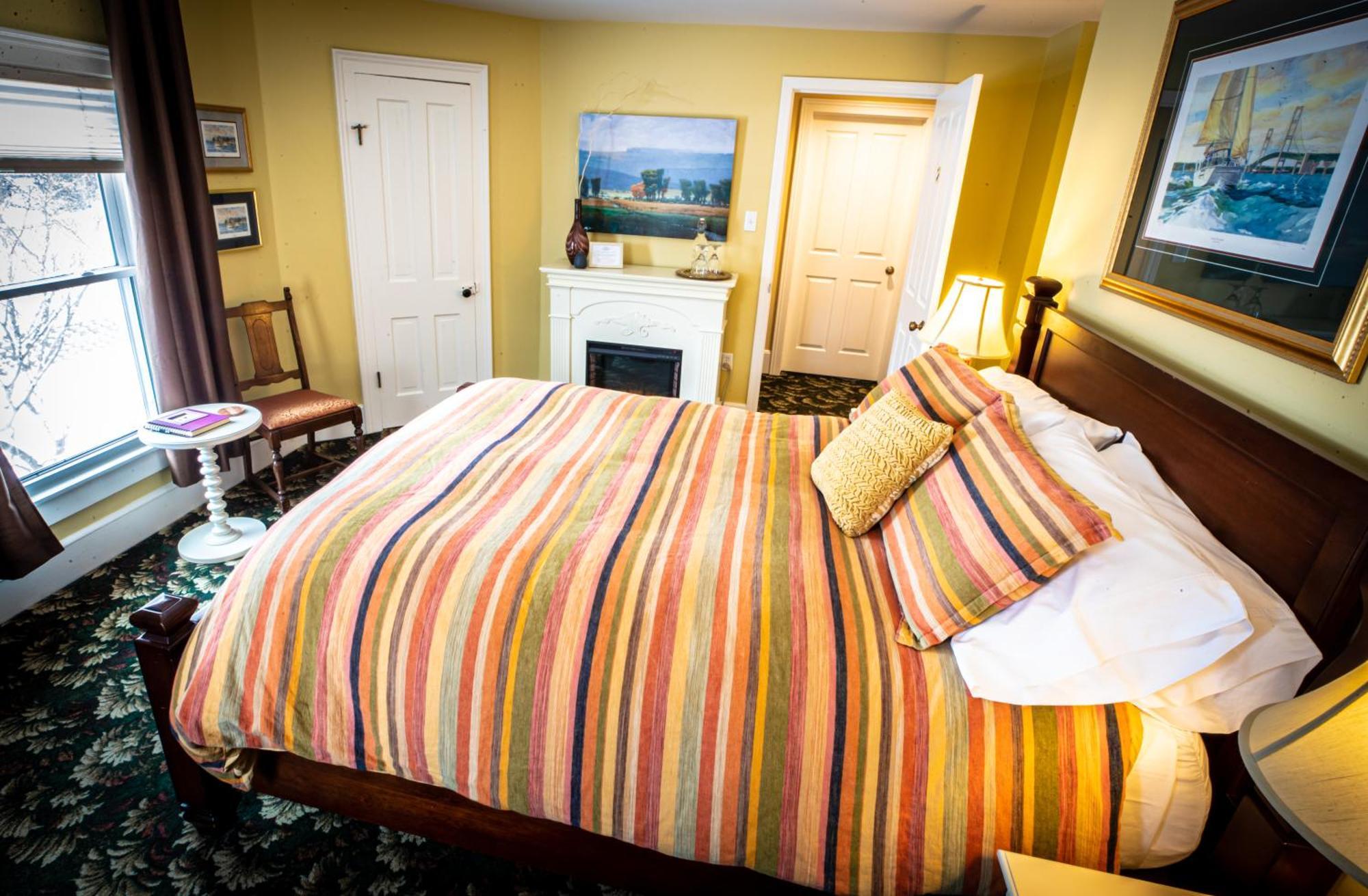 Twin Oaks Inn Saugatuck Eksteriør bilde